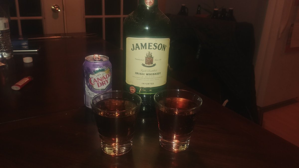 TheBuyceIsRight's tweet photo. So what if we "acquired" the glasses from the casino. Same drinkie poo https://t.co/xPcZZljhmC