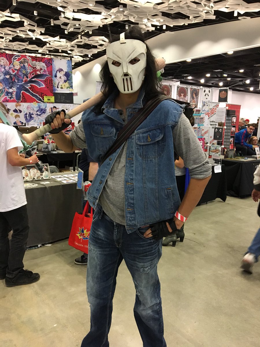 Sparrow015's tweet photo. I found a Casey Jones! @C4Winnipeg #C4winnipeg #c4con https://t.co/CiPtuHy2Ep