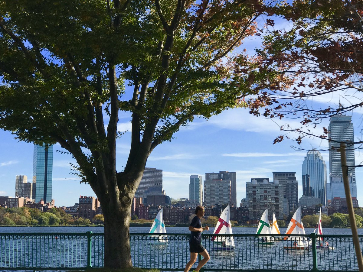 BapnaSofia's tweet photo. Wwonderful to go down memory lane in Kendall Sq, &amp; present work (with @russellfunk ) on gender gaps in STEM at #CODECON17 @CODEConference https://t.co/fK5haMhpQi