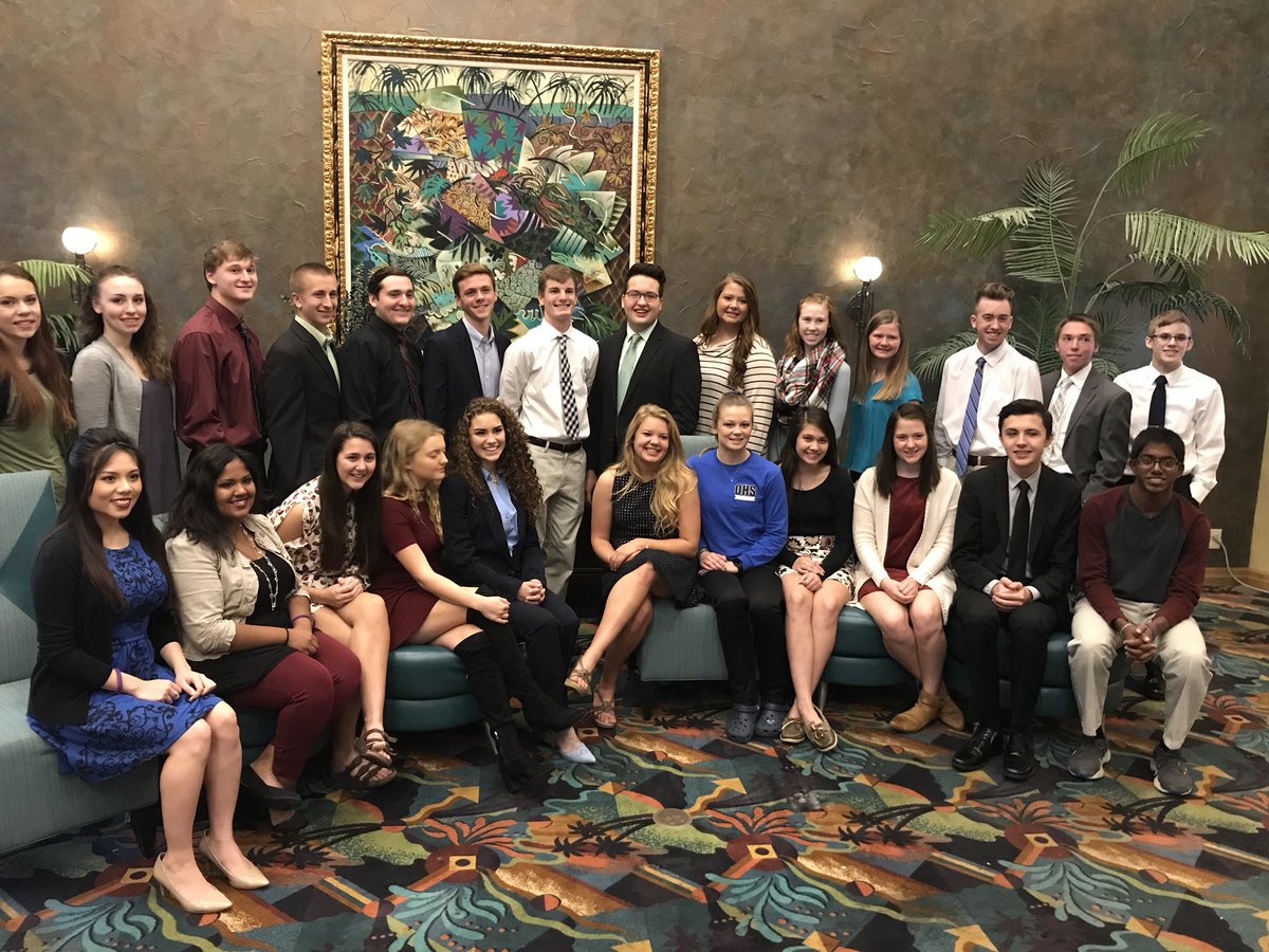 Mn_MASCMAHS's tweet photo. Huge congrats to Sartell student Janagan for being elected as the Region IV Student Chair! 🎉 @RegionIVLeads @Studco_SHS @sartell_nhs https://t.co/pvSWivz8iS