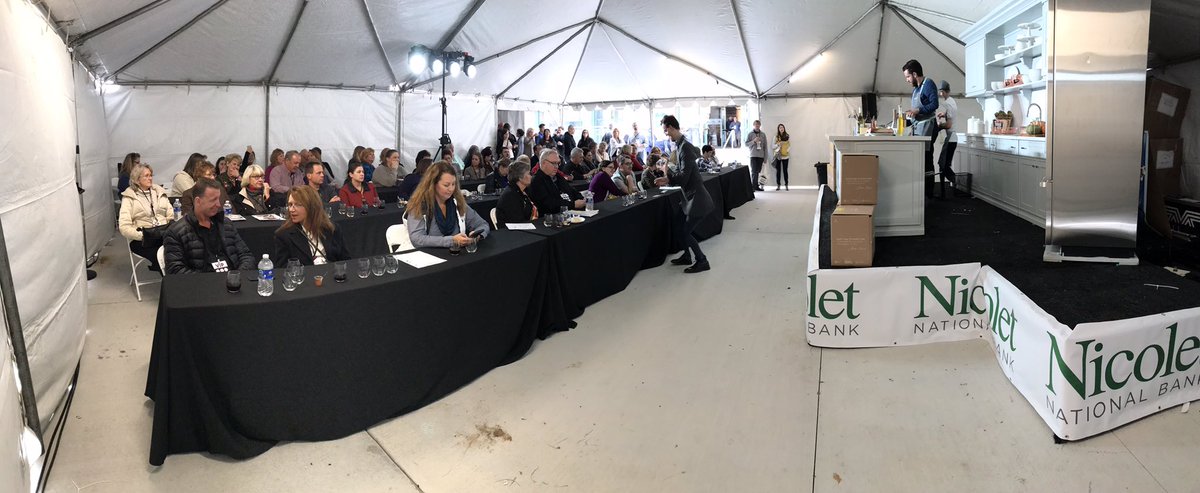 HigginsEats's tweet image. Waiting for @grahamelliot cooking demo @WisconsinFWE #WisconsinFWE