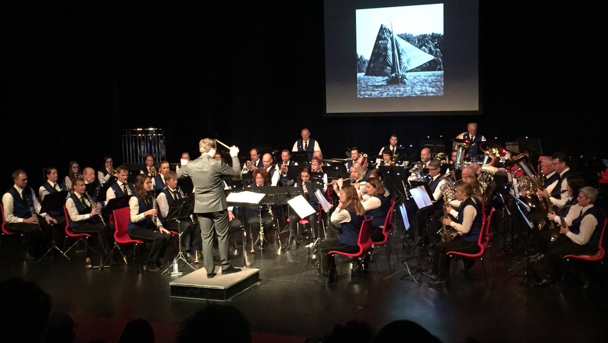 Prachtig en zeer verrassend concert #HarmonieNunspeet. Erg genoten. Top Arjan! En Madeleine? Die mag van mij direct een eigen TV-programma.