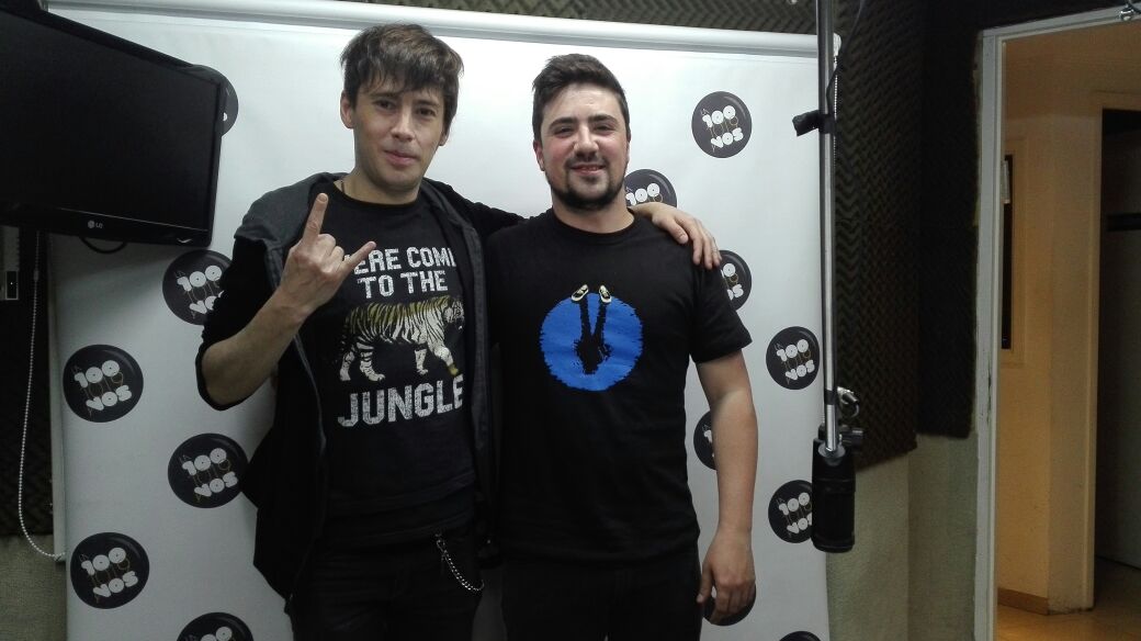 AsisehablaRadio's tweet photo. Ahora el que se enfrenta al #ManoAManoASH es Nacho Boyo de @elojodaltonico 
¡No te lo pierdas, sintonizá @La100Bahia! https://t.co/3BVEMHDBhw
