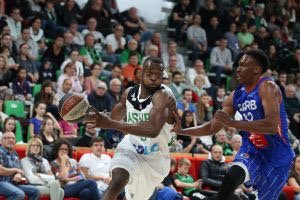 jmrallet's tweet photo. #GOASVEL #ASVEL https://t.co/wFlBO3oipb https://t.co/sqjuAODQ2T