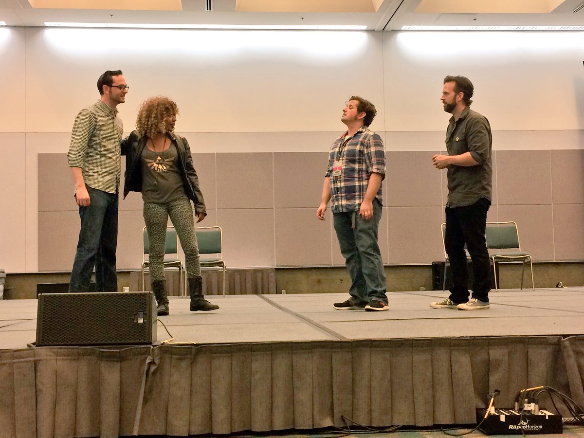 NerdFestLA's tweet photo. #doctorwholive performing live right now in concourse 151 at @StanLeeComicCon as part of #nerdfest https://t.co/enDcUtWnxk