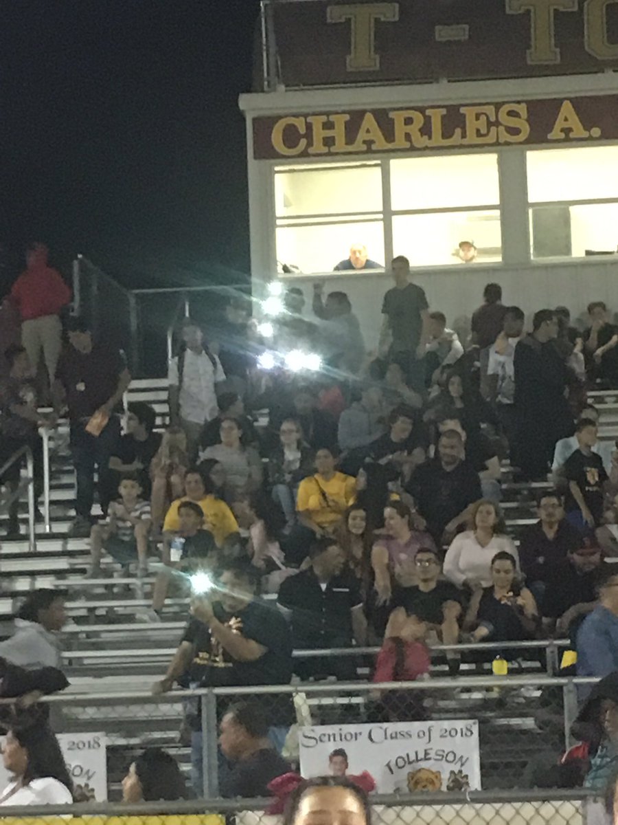 TTOWN_DEN's tweet photo. Tolleson gets the win vs la joya! thanks to all who came to support this season &amp; shoutout to class of 2018 for making last game a good one! https://t.co/SeVUR9NKjO