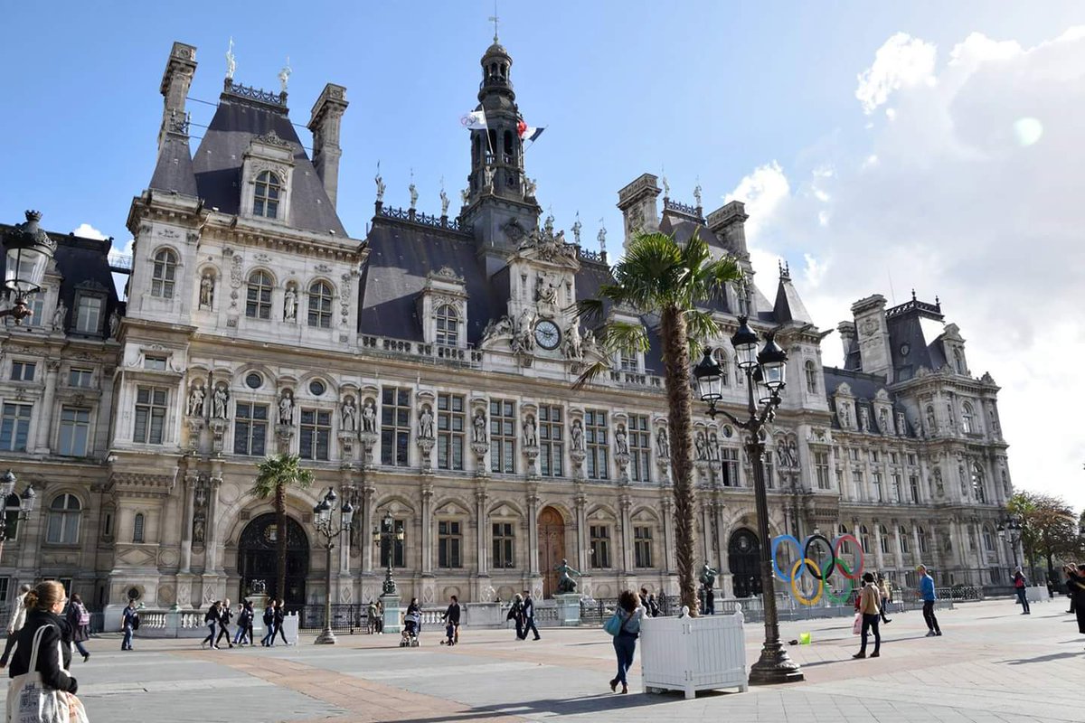 ValeCodazzi's tweet image. Emozioni e pensieri scritti di getto al rientro da #Parigi e #Disneylandparis 👉goo.gl/s5vFAh #FeelParisRegion