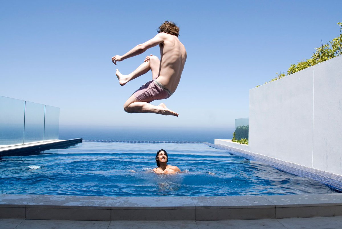 #Gay Short Film Showcase: #Drowning - Watch the acclaimed short that inspired the movie #TeenageKicks ow.ly/6Rmk30gc86U <a href="/Craig_Boreham/">Craig Boreham</a>