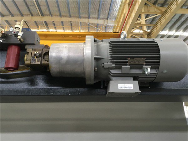 HiFabrics's tweet photo. High Quality Machine 100t/3200MM ...

#100TonPressBrake #BendingMachineForSheetMetal #CncTools #DurmaBrakePress
https://t.co/rGJ3LDdBw8 https://t.co/QQWNVwvsWF