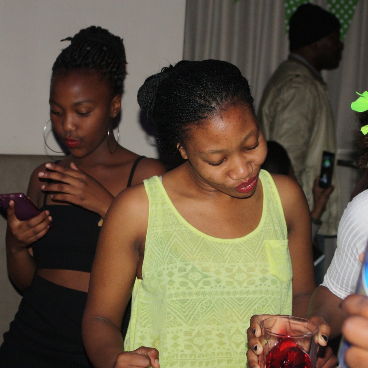 PalmsBLG's tweet photo. #HouseOnDeep
#PalmsBLG
#EkasiExperience
#EkasiLifeStyle https://t.co/nMZztqg5hH