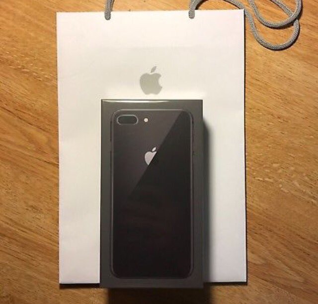 Gamer_Gives's tweet photo. iPhone 8 Giveaway!! LIKE, RT, &amp; COMMENT #likeforfolow #Giveaway @DNR_CREW @Relay_RTs @HyperRTs @CalzhyRTs @YTRetweets @ShoutGamers @RogueRTs https://t.co/B7LiRnyQgq