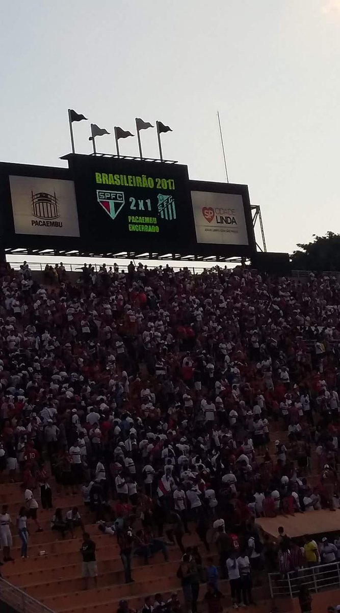 emanuel_macedo2's tweet image. Santos o caralhooo,  lugar de peixe é dentro do aquário 👊👊👊 respeita aqui e S.P.F.C ⚫⚪🔴 @plan3tatricolor @OGrandeSoberano @SaoPauloFC