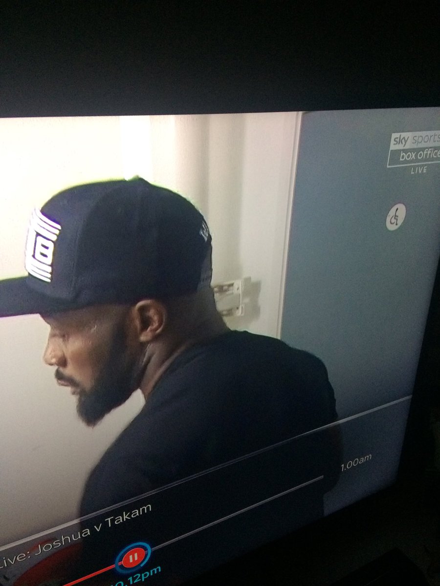 AJDalts's tweet image. AJ gets Welsh dressing room. Takam gets outside toilets!