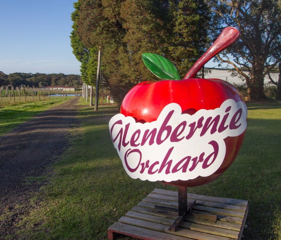 FarmGateTrail's tweet image. Glenbernie Orchard is located within the beautiful Illawarra mountain escarpment open 7days bit.ly/1MUQfbO