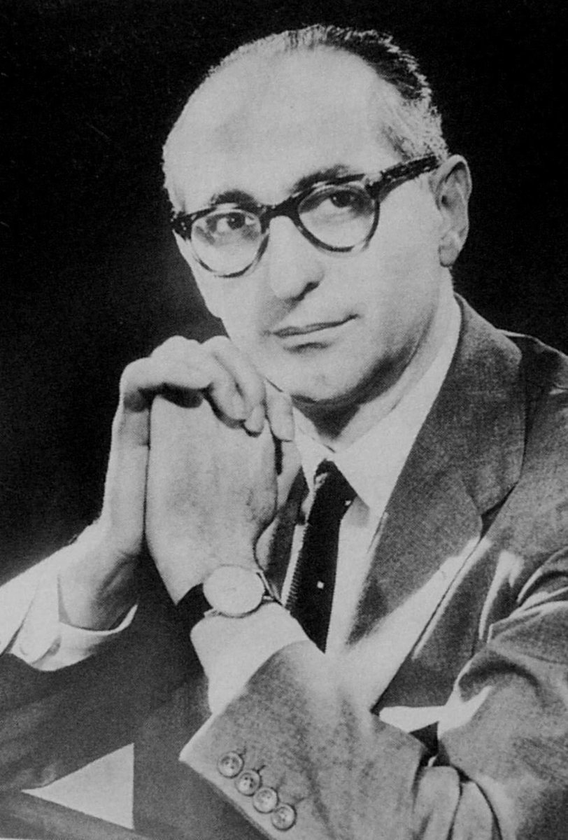 jdesarrollistas's tweet photo. Hoy hace 109 años nacía Arturo Frondizi, el primer Presidente Desarrollista. Guía en el pensamiento del desarrollo del país. https://t.co/Wq46PBxEUD