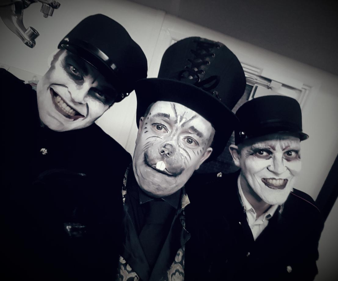 FunCastCo's tweet photo. Did the rat man have a ticket? Well we shall find out if he makes the night! #scaretrain https://t.co/eDME7qcRmY