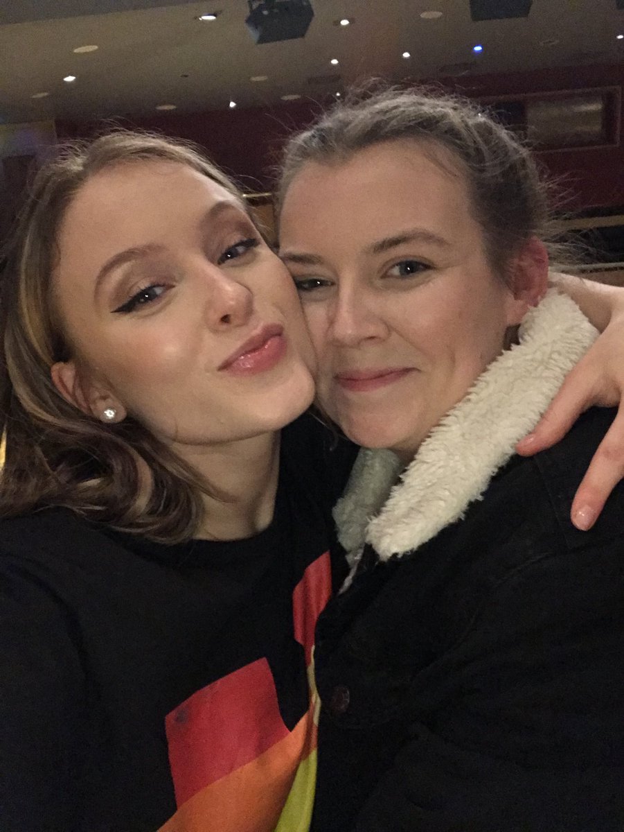 bexecola's tweet photo. I ADORE YOU @zaralarsson https://t.co/IbV67YtxxX