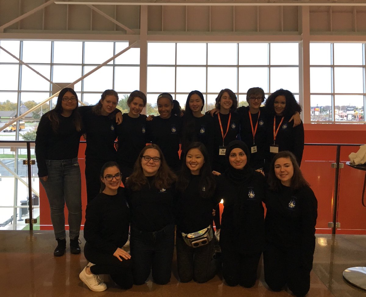 suaarrowbotics's tweet photo. Thank you so much to @BGSUFalcons for hosting us! On to Fargo we go 🏹🤖 https://t.co/3G7mPsIMXV