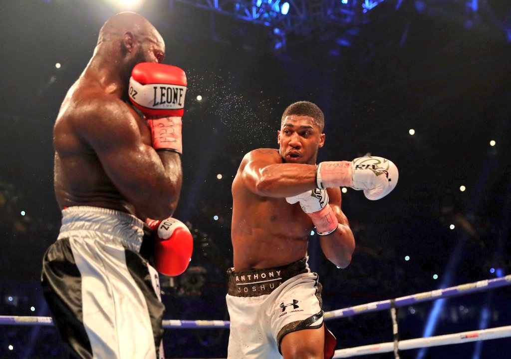 SadiqKhan's tweet photo. Strength, passion and perseverance - another incredible win for @anthonyfjoshua against Carlos Takam. #JoshuaTakam #AndStill #AJBXNG 👊 https://t.co/wWIHYPYb9x