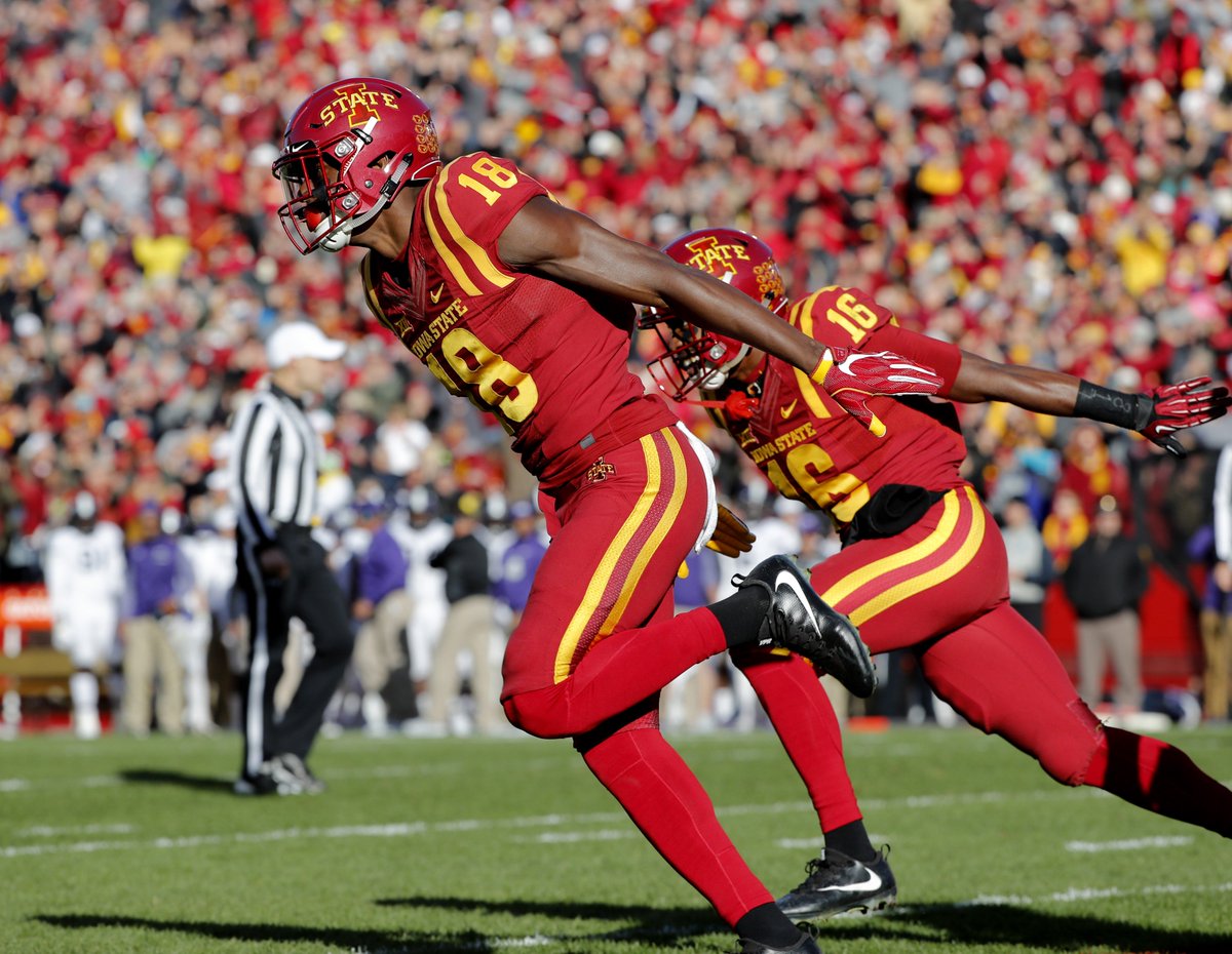Upset in Ames! 

No. 25 Iowa State takes down No. 4 TCU, 14-7 👀