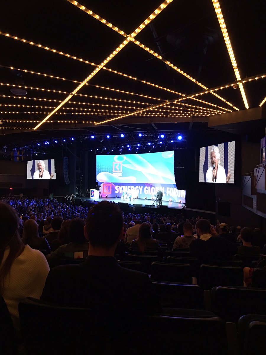Vsquared0's tweet photo. Pleasure in getting the chance to see @richardbranson speak at #synergyglobalforum #SGFNYC https://t.co/im3vNeMqNp
