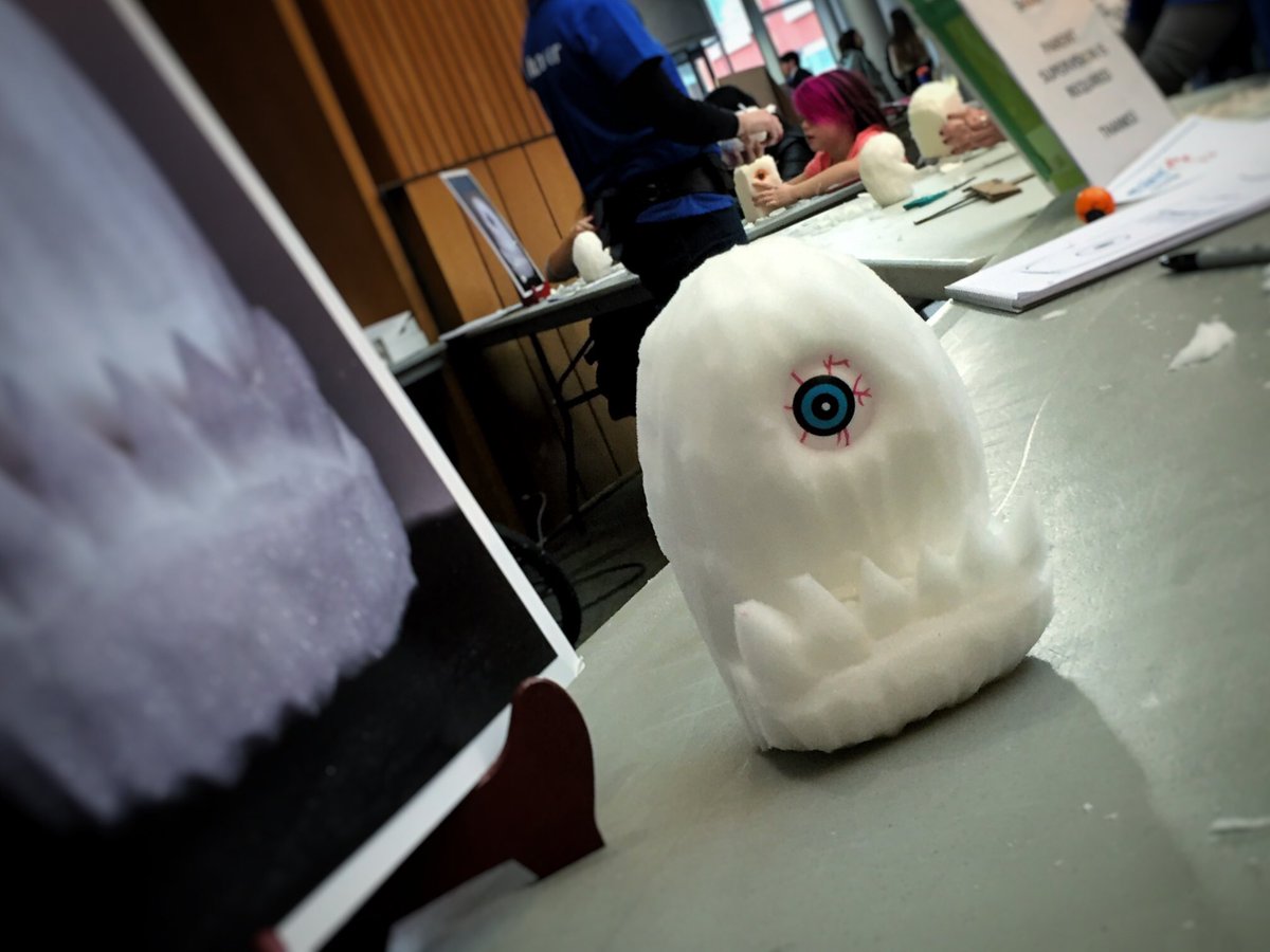 KWpanda's tweet photo. Wow! 175 Cyclops were carved at #makerween Thanks to my volunteers, my wife, @MakerExpo & the carvers for stopping by! A fantastic event! https://t.co/Ggr2oVxhfg