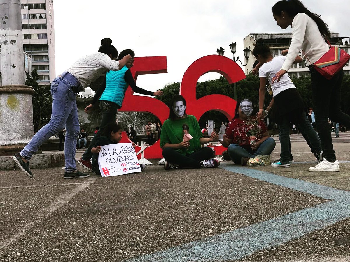 marrefranco's tweet image. ¡EL FUTURO ES NUESTRO!
Nosotras queremos brindar con @residente por el aguante de nuestras 56 niñas!💪 #somosanormales #residenteenguatemala