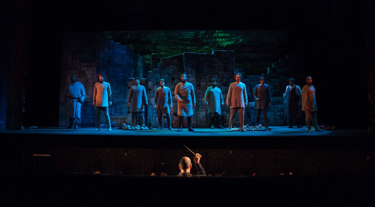 OdysseyOpera's tweet photo. It's a wonderful feeling to begin #NationalOperaWeek with a well-reviewed production. Downbeat for the last #OOSiege in 10 minutes! https://t.co/oGp1hhmYmK