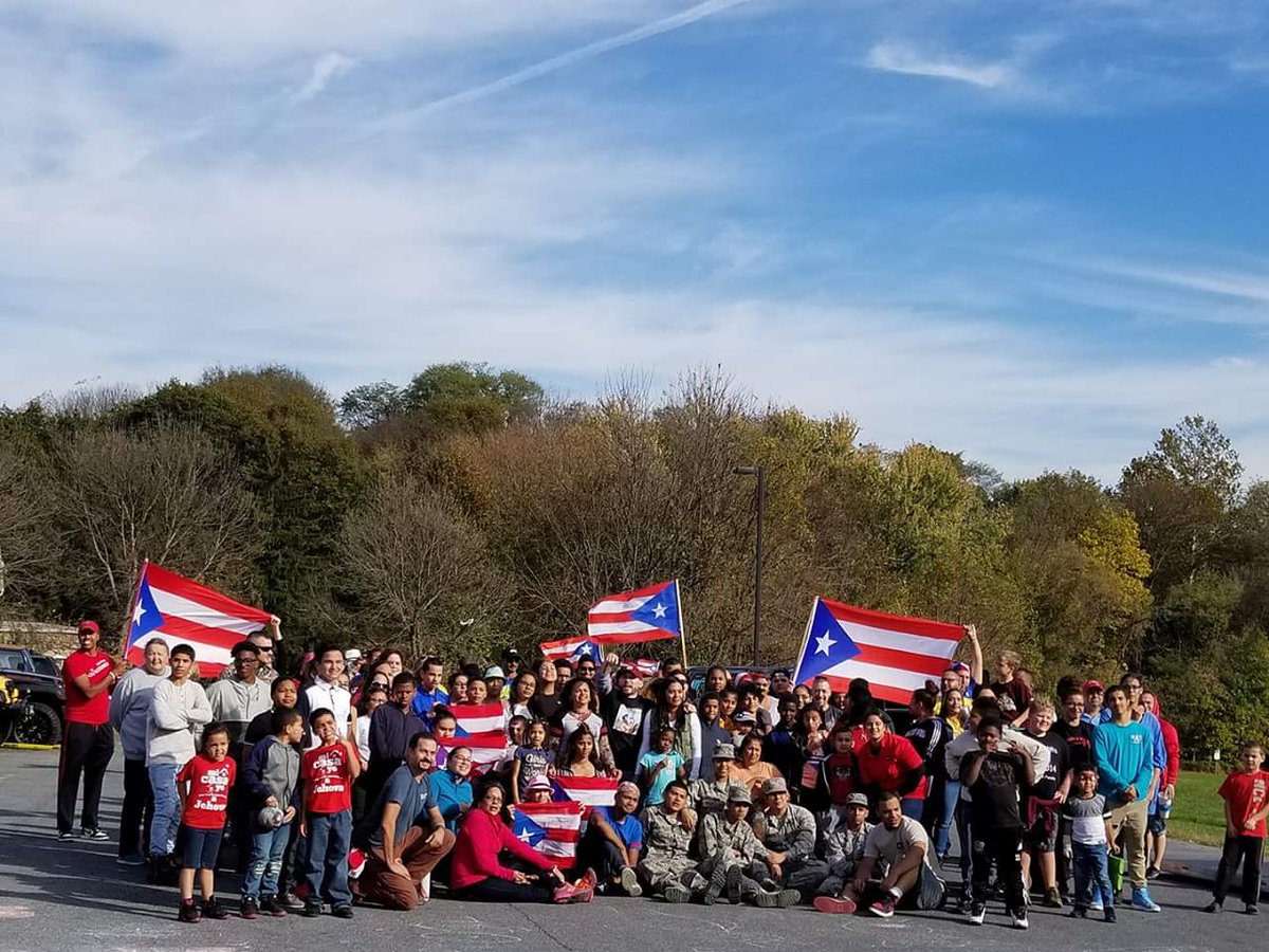 mouseybonita's tweet photo. This is what I did for #HalloweenWeekend #PRStrong #ItStartsWuthUS #PuertoRicoSeLevanta #FiftyFirst #AmeRicans https://t.co/1OLXa8gF9A