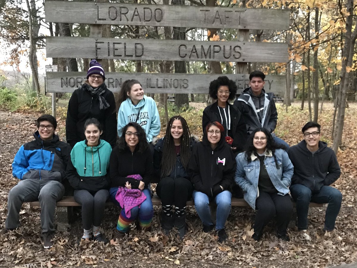 ms_calcagno's tweet photo. Lorado Taft, we L❤️VE you! #mortonpride https://t.co/eJW3Qz2mPR