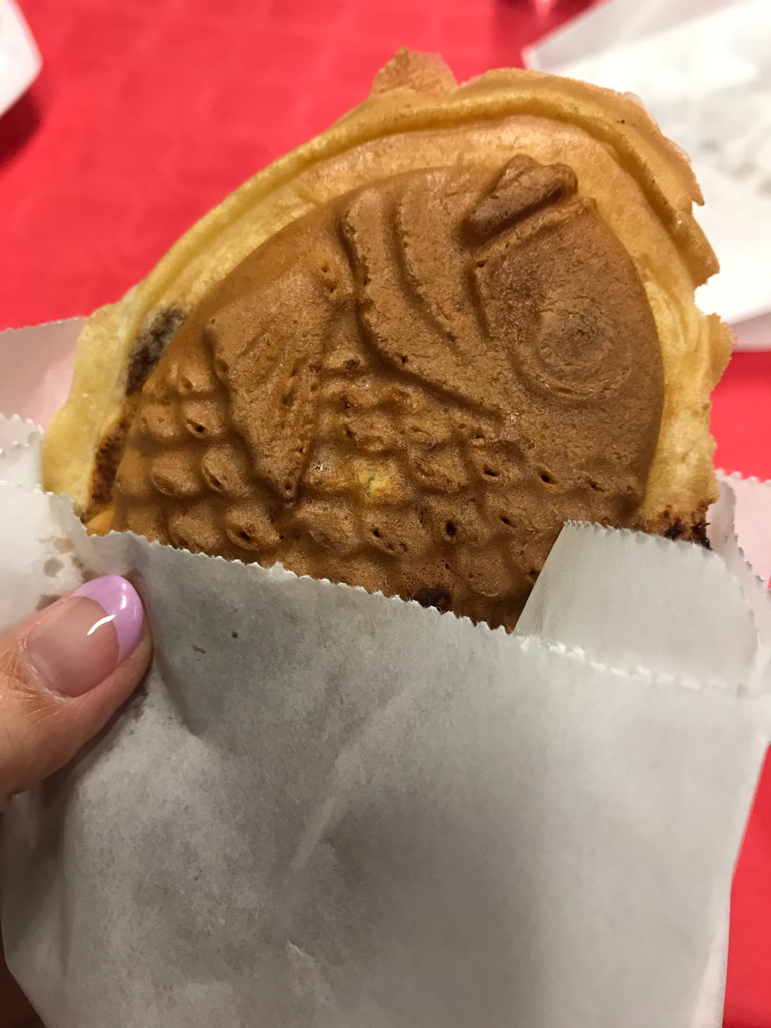 ななひら En Twitter 入り口に手作りの鳥居 クオリティめっちゃ高い や提灯の飾りがあったり たい焼き売ってたり 刀の構え方講座やってたり そこかしこに日本のものが溢れていてとっても素敵な空間 自作のイラストやグッズを頒布してる方もいらっしゃっ