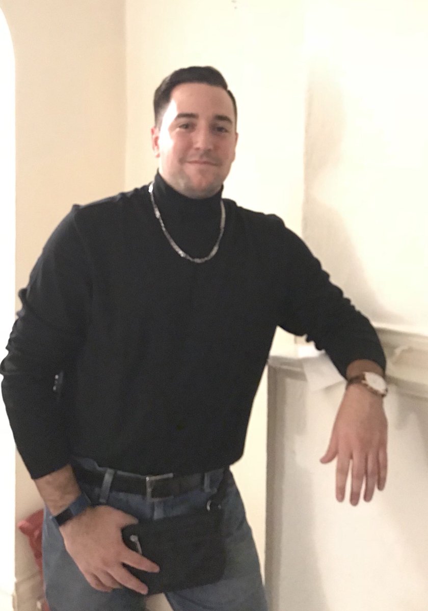 Sweet_LouPat's tweet photo. Who wore it better @TheRock https://t.co/C94SbWHO6L