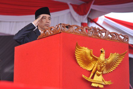 _TrioMacan_2000's tweet photo. Terbang dari Aceh ke Wamena, Jokowi Buktikan Indonesia Negara Besar https://t.co/CrxrsT37VA https://t.co/w7q3mTjMHx