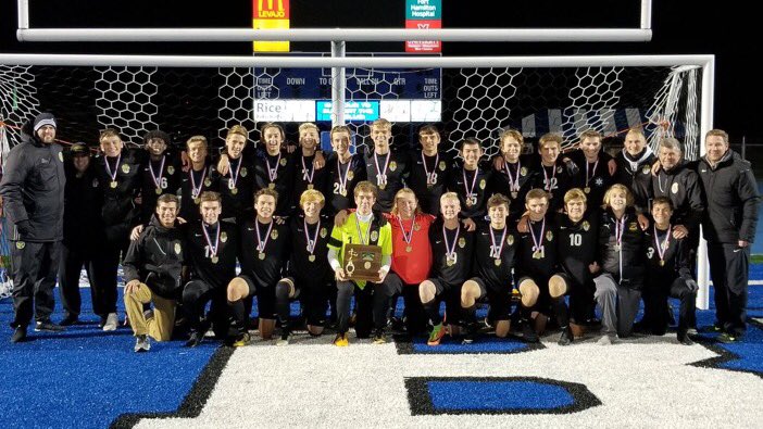 ElksBoysSoccer's tweet photo. ELKS WIN! After an early 1-0 deficit, boys come back to win 2-1! @tannergreenlee scores an absolute SCREAMER with 4 min left to take lead ‼️ https://t.co/dYZ7QWbnEx