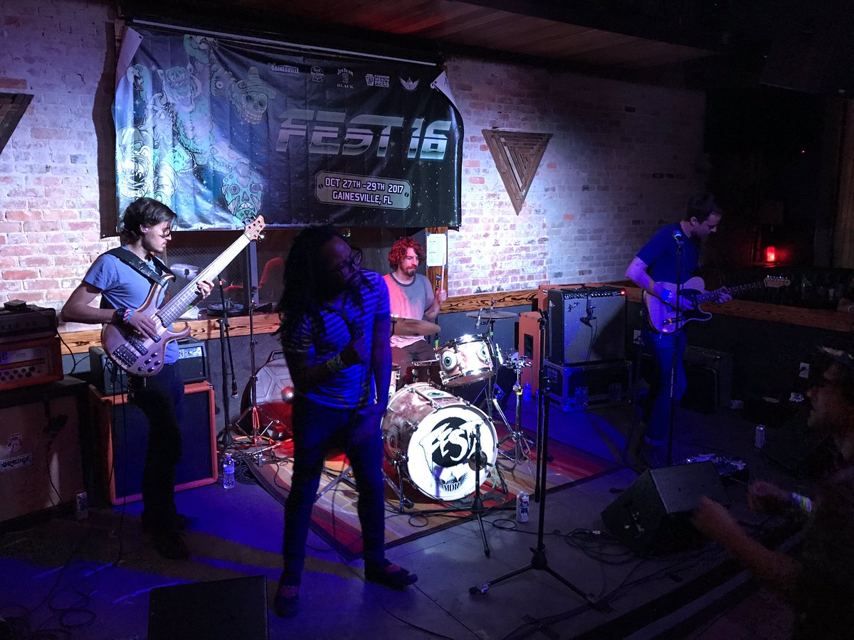 The kids from <a href="/jrastronomers/">Junior Astronomers</a> are just killing it. #Fest16