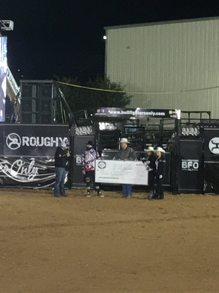 Weston Rutkowski is our champion! Troy Cartwright playing now!