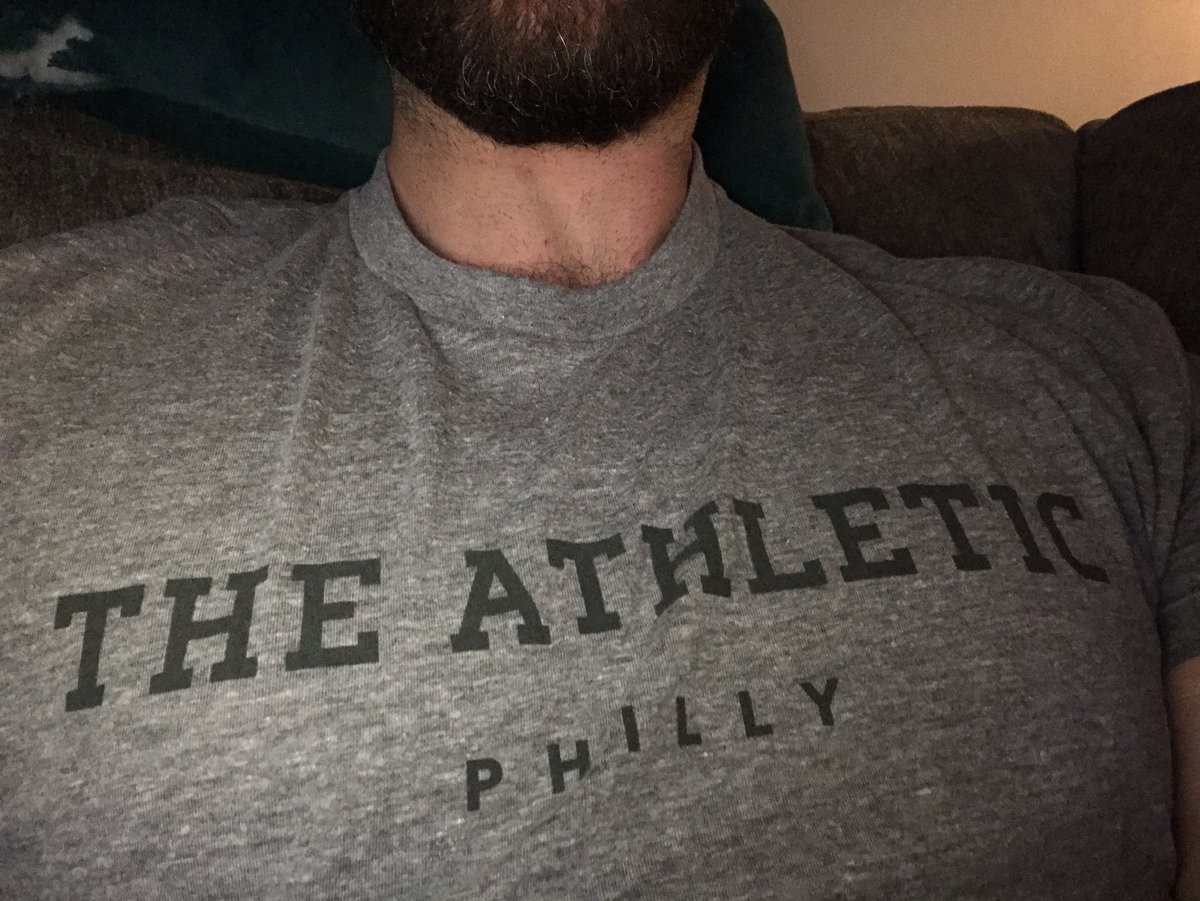 AlexShapero2417's tweet photo. @Bo_Wulf @SheilKapadia @charlieo_conn my Halloween costume. I’m Good Sportswriting. https://t.co/L2w475lOA8