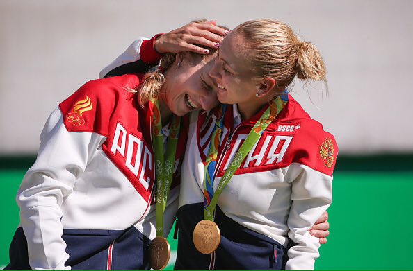 3x Grand Slam Champions 
<a href="/EVesnina001/">Elena Vesnina</a> <a href="/katemakarova1/">Kate Makarova</a>

2013 French Open
2014 US Open
2017 Wimbledon

2016 Olympic Rio 🇧🇷Gold Medal🥇
