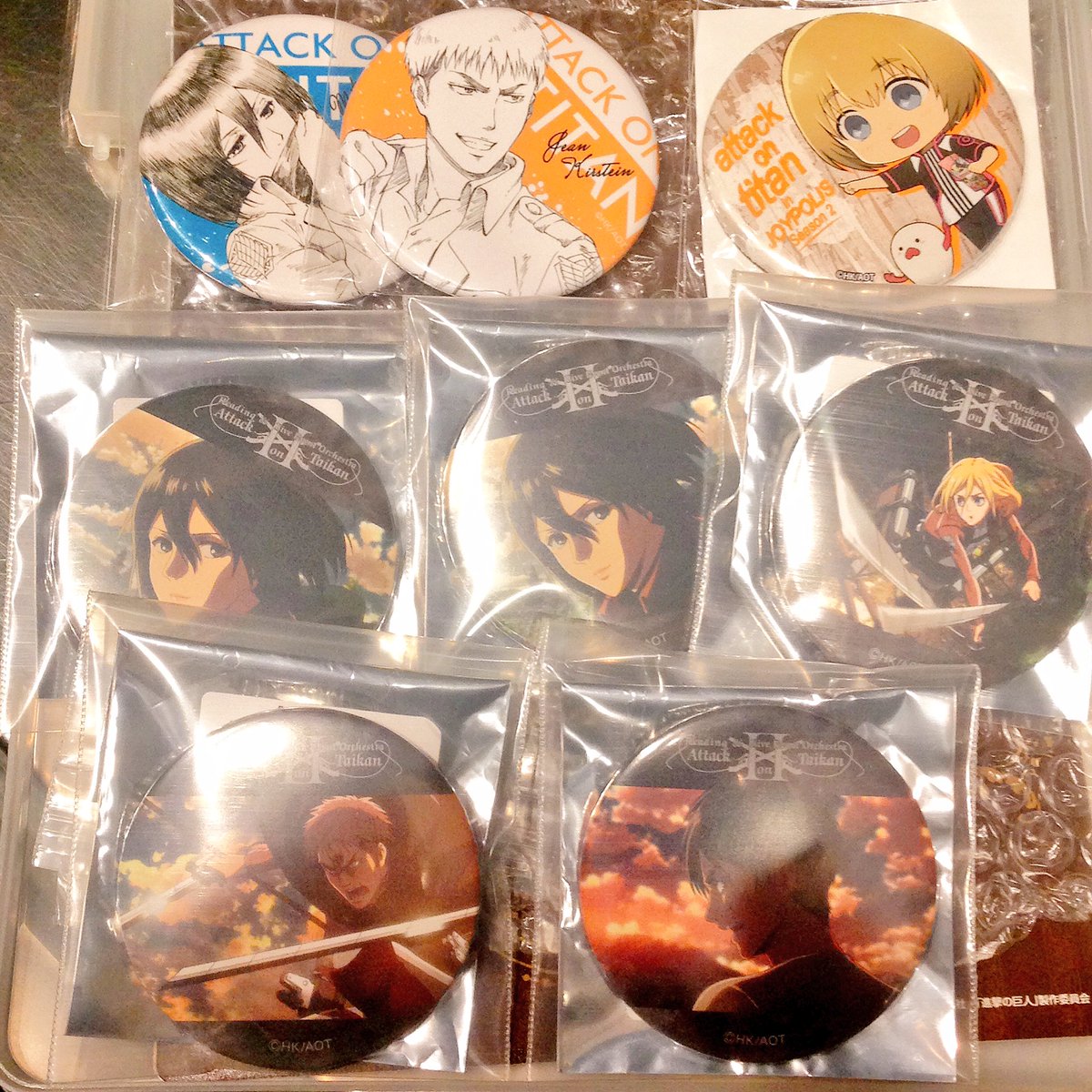 Yu U U Ar Twitter 交換 進撃の巨人 Attack音体感 缶バッジ Wit 譲 エレン 横顔 ミカサ ジャン ヒストリア アルミン 求 エルヴィン 描き下ろしエレン ライナー ベルトルト 各1 エレンお求めの方は エルヴィン 又は纏めての交換可能な方優先