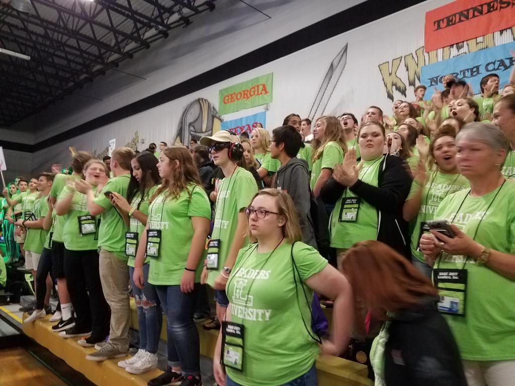 MRMSstuco's tweet photo. Another full day in Orlando! We're just about to start our evening sessions. https://t.co/OX4d83mXnl