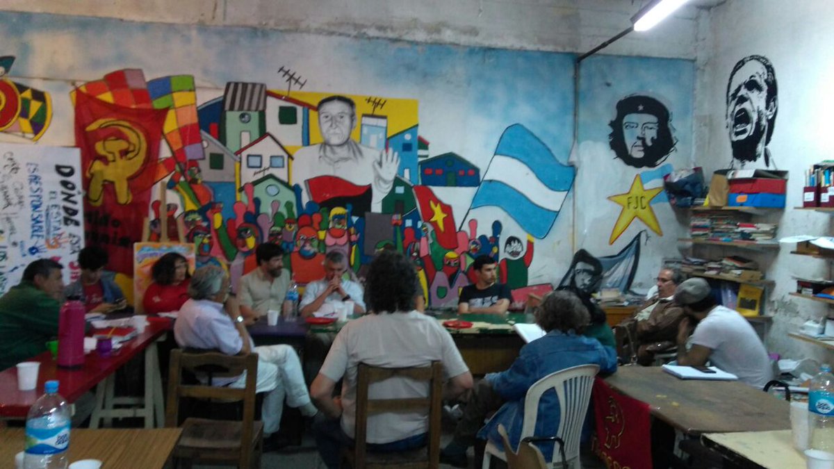 pcfjcC9's tweet photo. Primera jornada del "Taller sobre la vigencia del pensamiento del Che a 50 años de su asesinato" https://t.co/G6u0Zlw31n