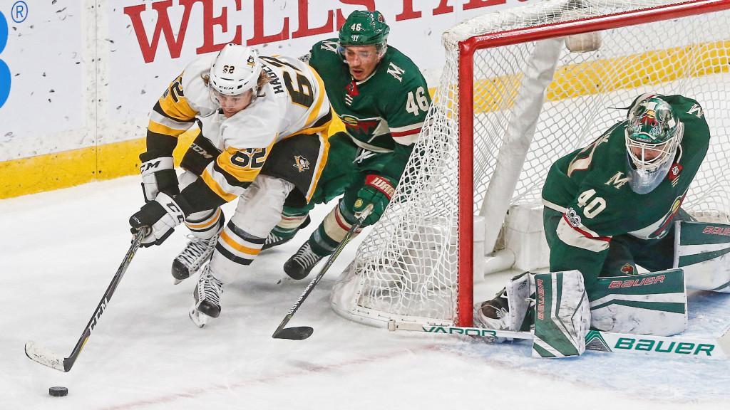 Wild earn 2-1 win over defending Stanley Cup champion Penguins mnWild