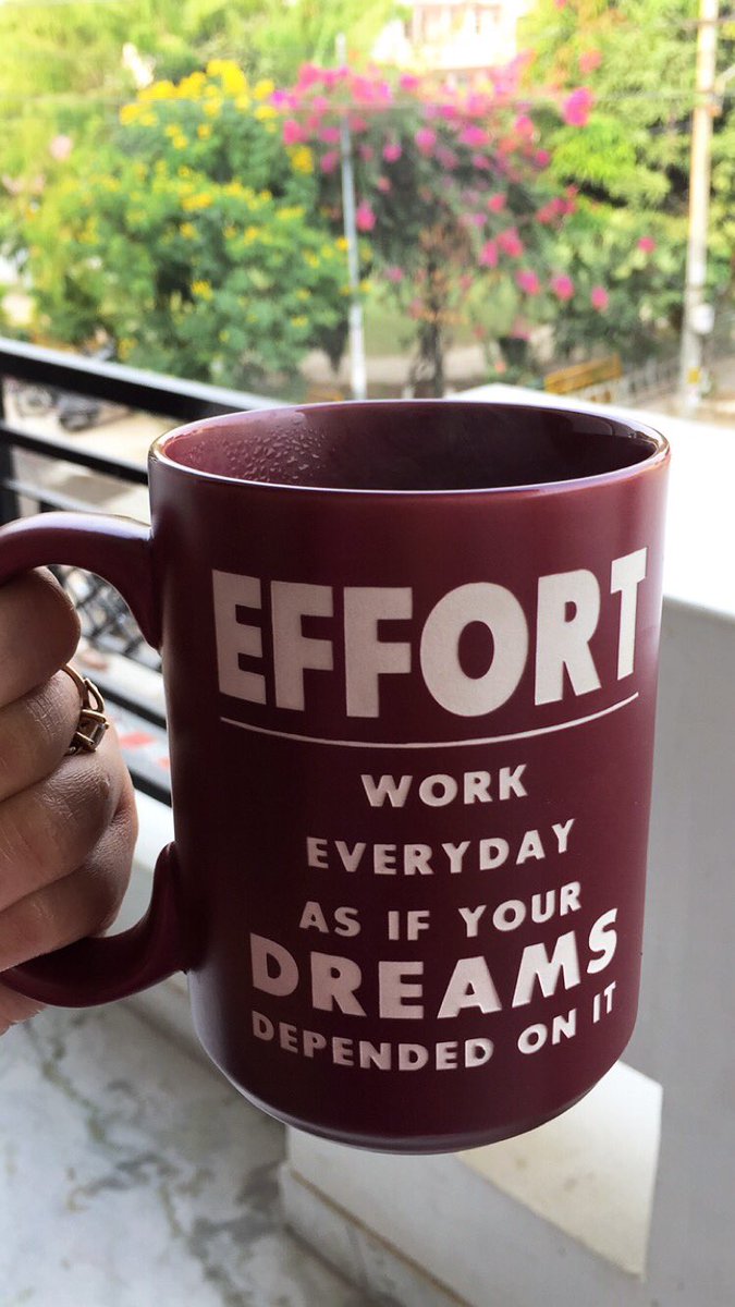 gulabiglares's tweet photo. Such inspiration.
Much wow! 😄
#CoffeeMugTwitter https://t.co/o0WFbCT63r