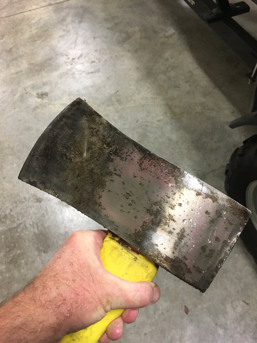 FFBlockhead's tweet image. Stripped of paint and oiled. A little truck company tool love.