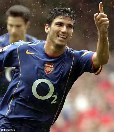 Happy 44th birthday Robert Pires. Legend. 