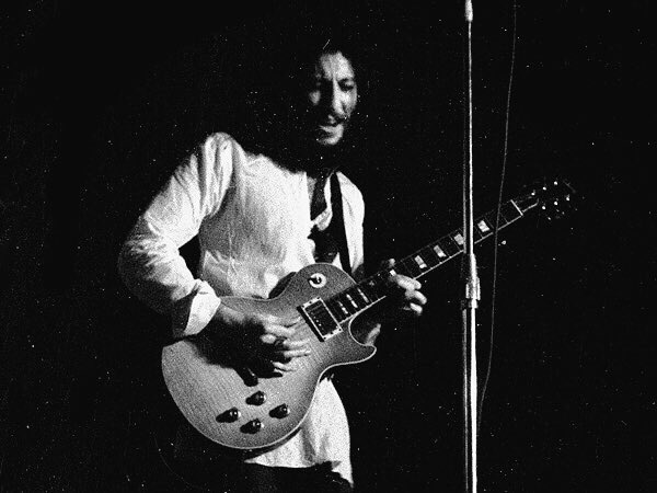 The one and only,
Incredible guitar player!

Happy Birthday, Peter Green 