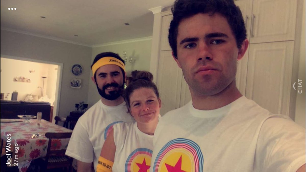 minx_zoety's tweet image. #colorrun #medihelpfun