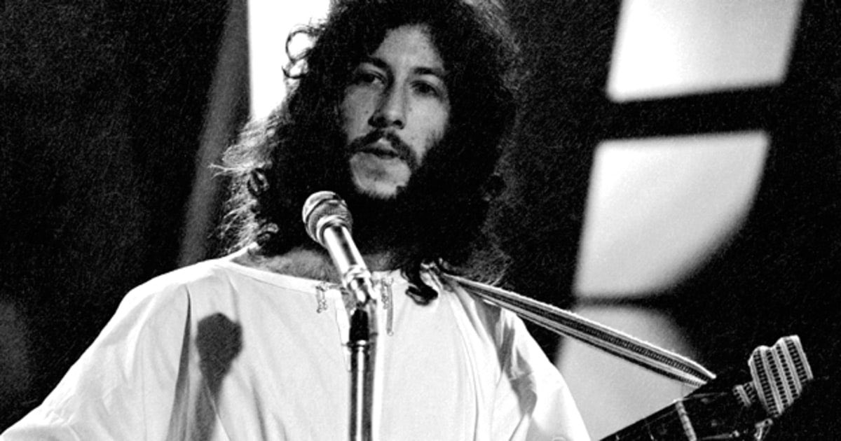 Happy Birthday to Peter Green, founding member of Fleetwood Mac, born this day in 1946 