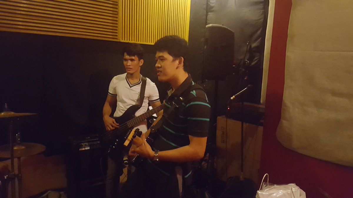 verniqueband's tweet photo. Practice your passion. https://t.co/21ka9p4qk3