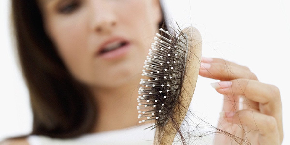 5 مشاكل تتطلب عناية فائقة بشعرك.            omanya.om/13376